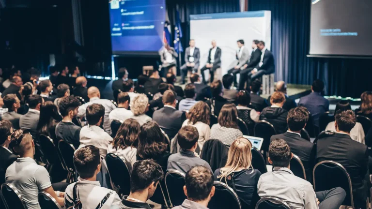 Hero How to Build Momentum Before and After an Association Event